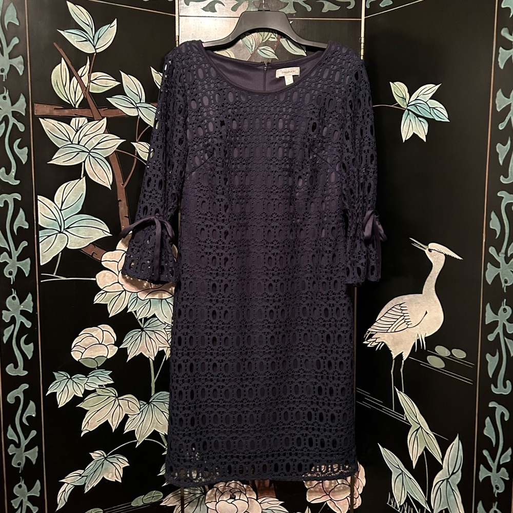Dress Barn Navy Crotchet Dress Women Sz 6 Flare 3/4 Sleeve Bow Detail Adult